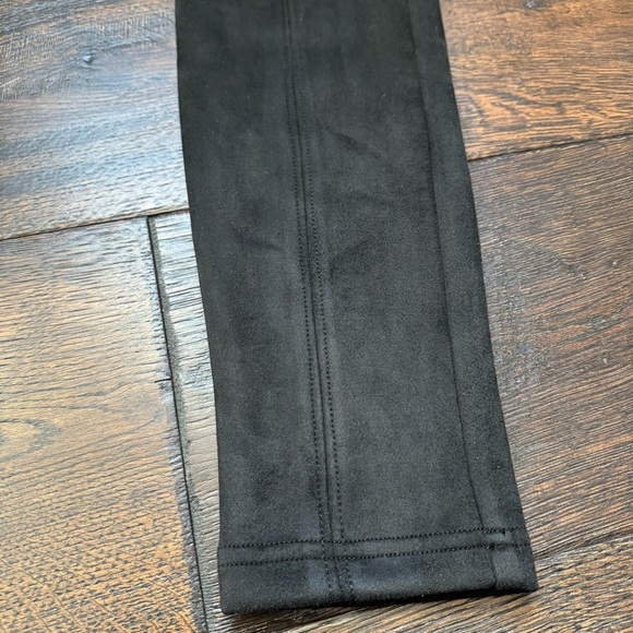 BABATON Black Suede Leggings NWOT - Picture 4 of 8
